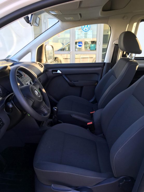VOLKSWAGEN CADDY LIFE 5PL