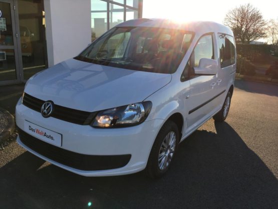 VOLKSWAGEN CADDY LIFE 5PL