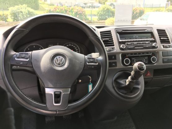 VOLKSWAGEN CARAVELLE 2.0 TDI 140 LONGUE