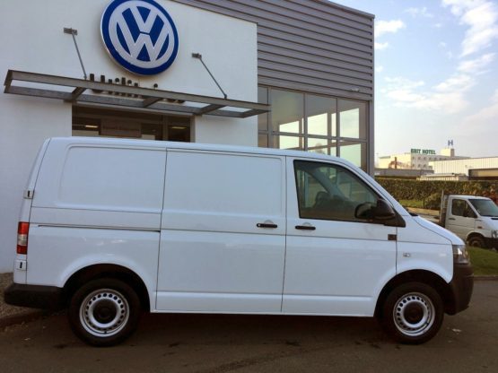 VOLKSWAGEN TRANSPORTER T5 2.0 TDI 102 BUSINESS LINE