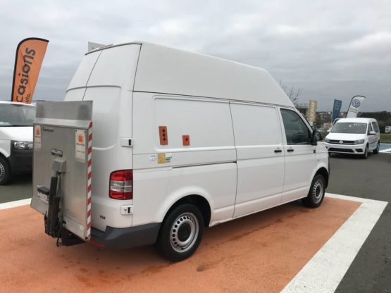 VOLKSWAGEN T5 2.0 TDI 140