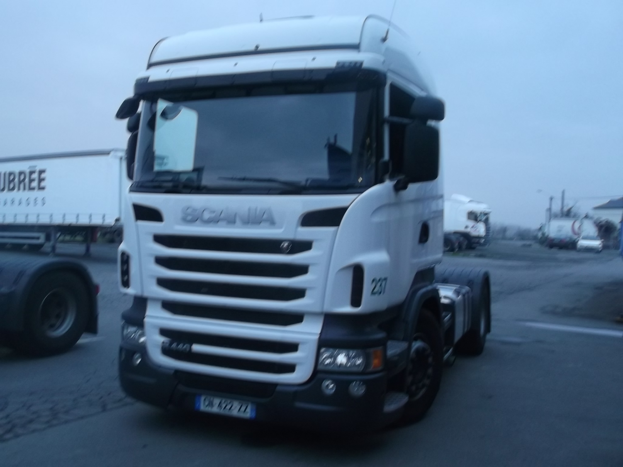 SCANIA R440LA - Groupe Aubrée Garages