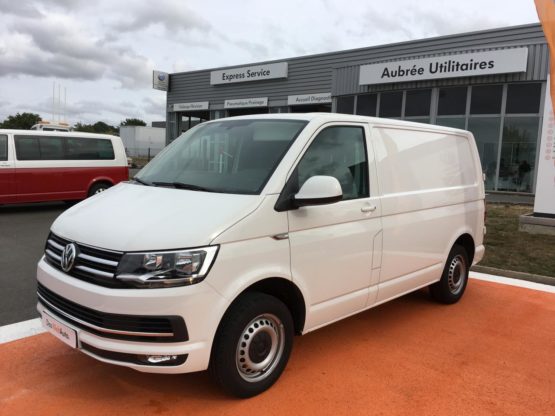 VOLKSWAGEN T6 2.0 TDI BUSINESS LINE+